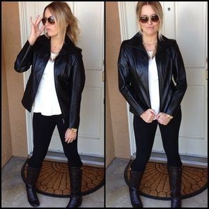 🎉HOST PICK X7🎉East 5th black leather zip jacket